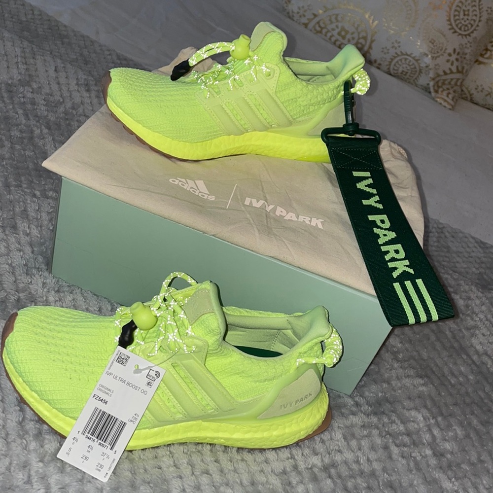 Lime Green- Ivy Park Ultrasound OG- Size 5 in Women’s